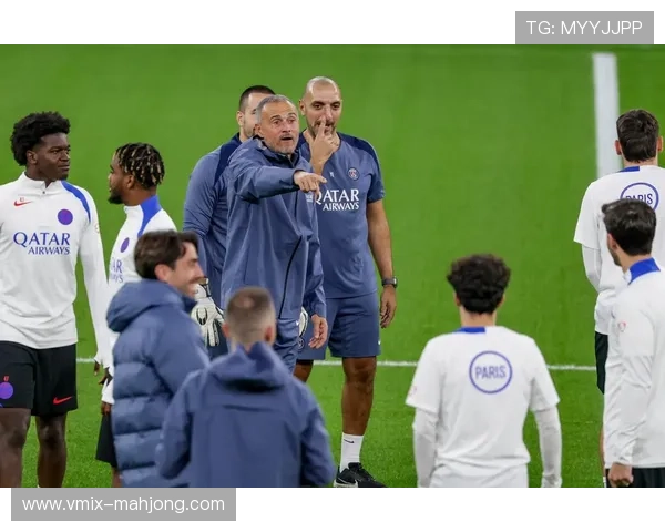 巴黎圣日耳曼备战欧冠，联赛轮换策略受关注